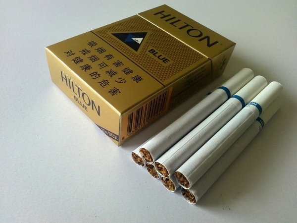 希爾頓香煙價(jià)格表圖 中免藍(lán)希爾頓香煙多少錢一包(8元)